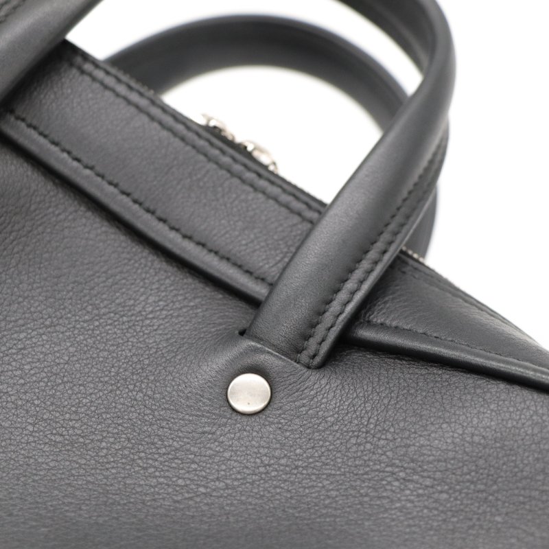 Balenciaga 巴黎世家 黑色 三角手提包-8