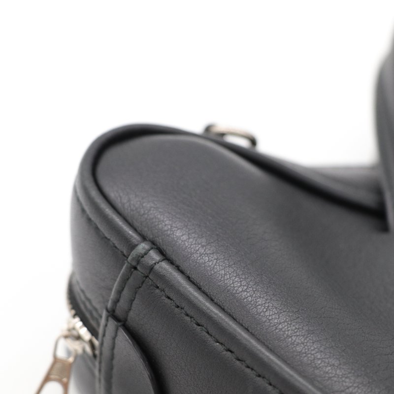 Balenciaga 巴黎世家 黑色 三角手提包-10