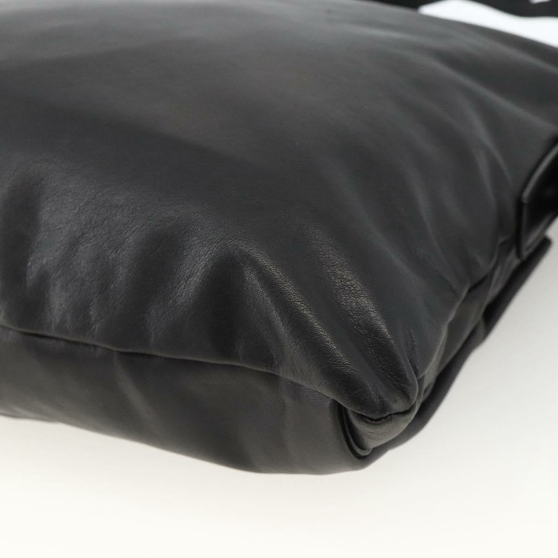 【日本直送】PRADA 黑色銀色皮革肩背包 正品 ka3432A-14