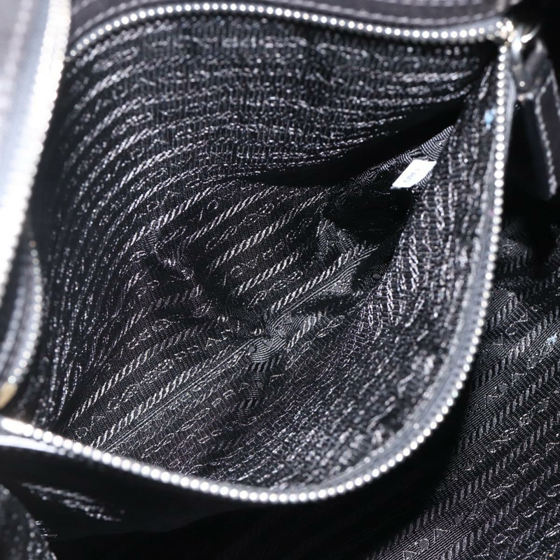 【日本直送】PRADA 黑色銀色皮革肩背包 正品 ka3432A-20