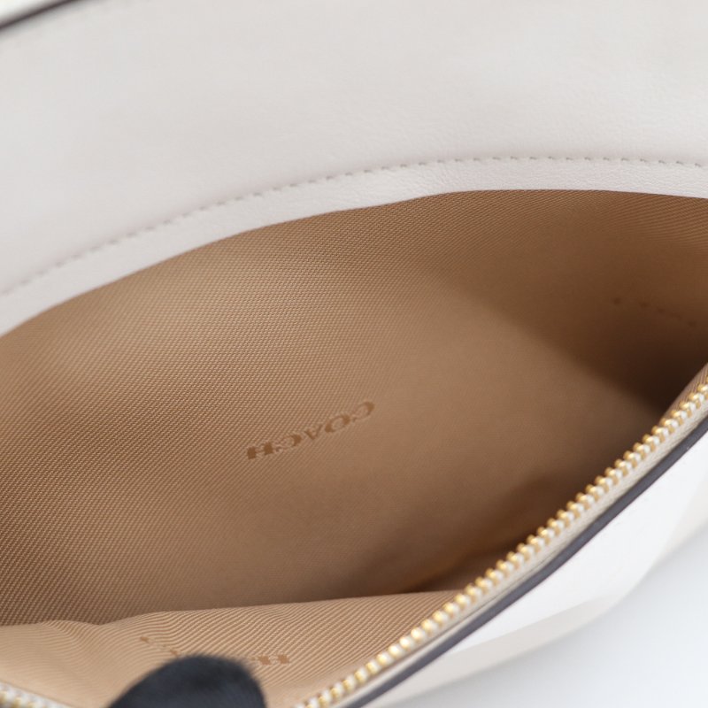 COACH奶白牛皮+蛇皮 斜背包-22