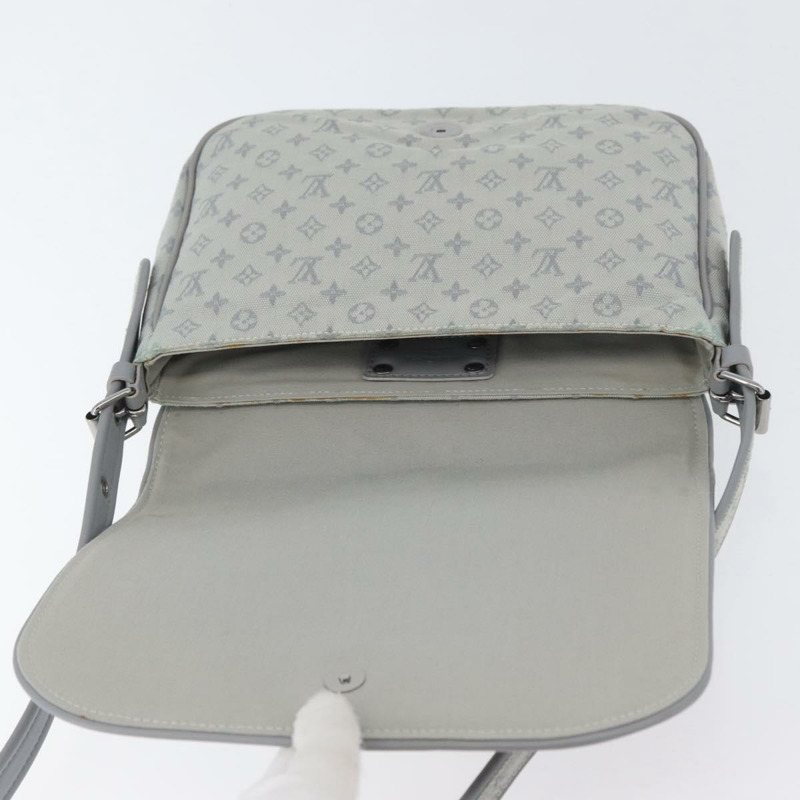 【日本直送】路易威登 Monogram Mini Musette Comte De Fe 手袋 灰色 M92279 LV Auth ka3339V-8