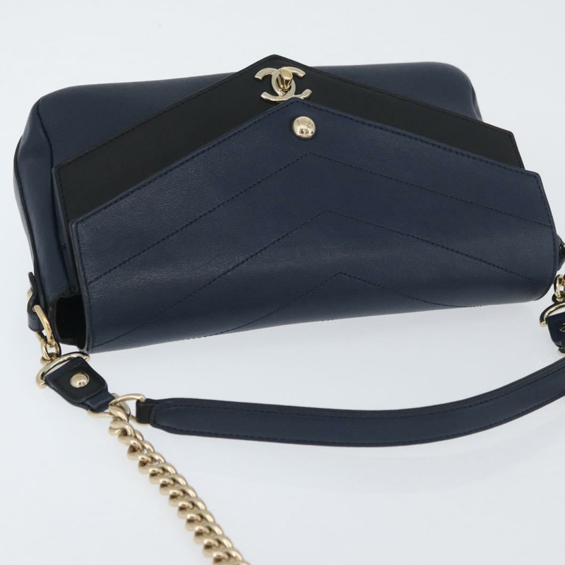 【日本直送】香奈兒 V 字縫線鏈條單肩背包 皮革 金色 海軍藍 CC 正品 ka3335SAM-6
