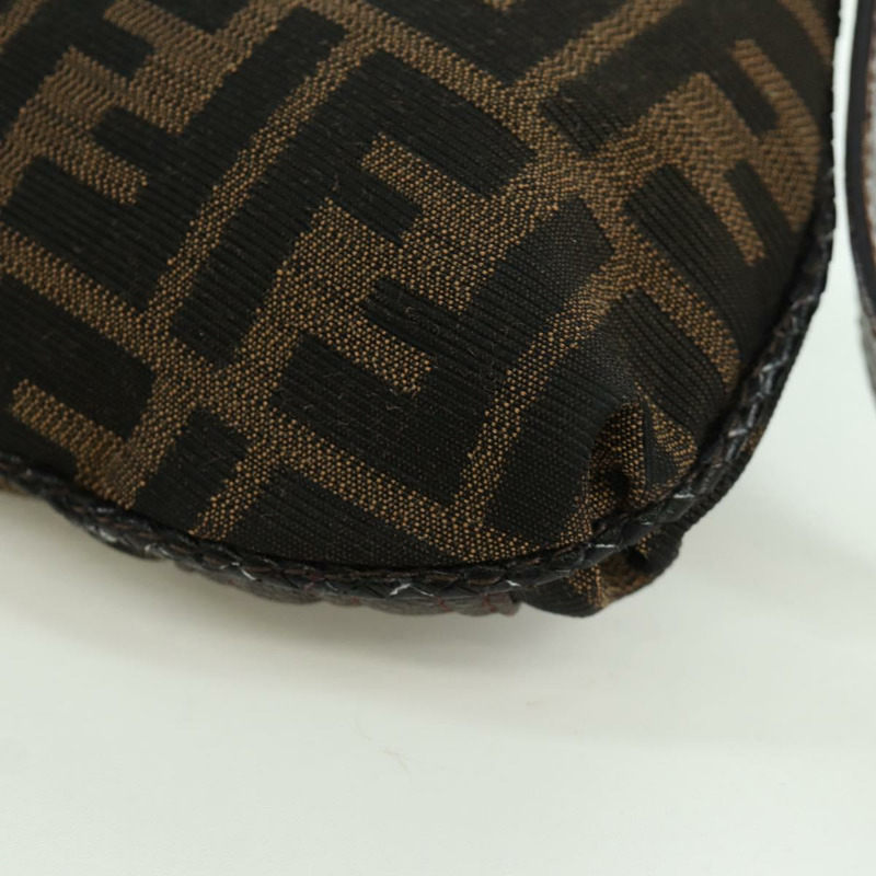 【日本直送】FENDI Zucca帆布間諜包手提包皮革黑色金色正品 am11142V-17