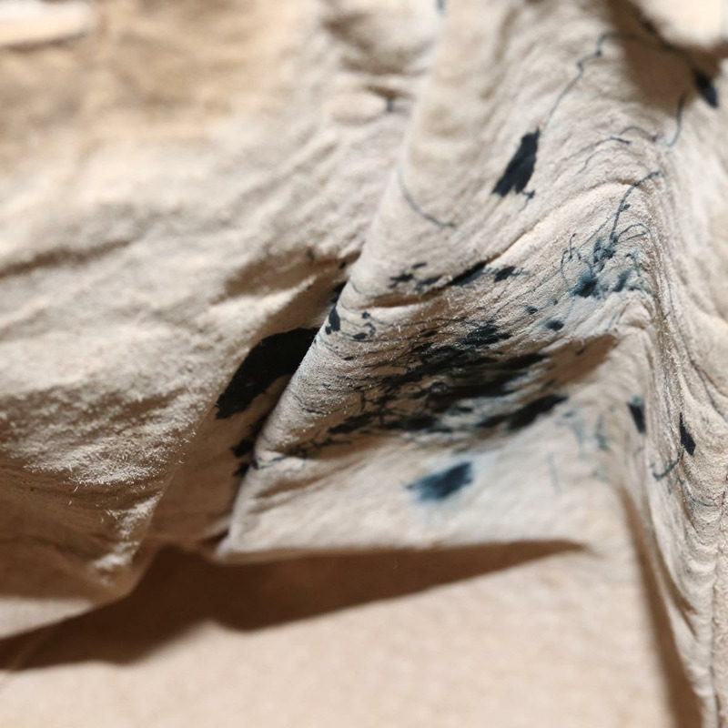 【日本直送】FENDI Selleria Mamma Baguette 手提包，皮革材質，銀色/炭灰色，正品 BAZ530A-10