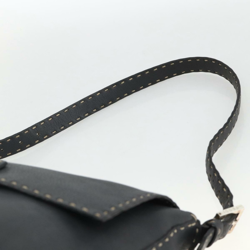 【日本直送】FENDI Selleria Mamma Baguette 手提包，皮革材質，銀色/炭灰色，正品 BAZ530A-13