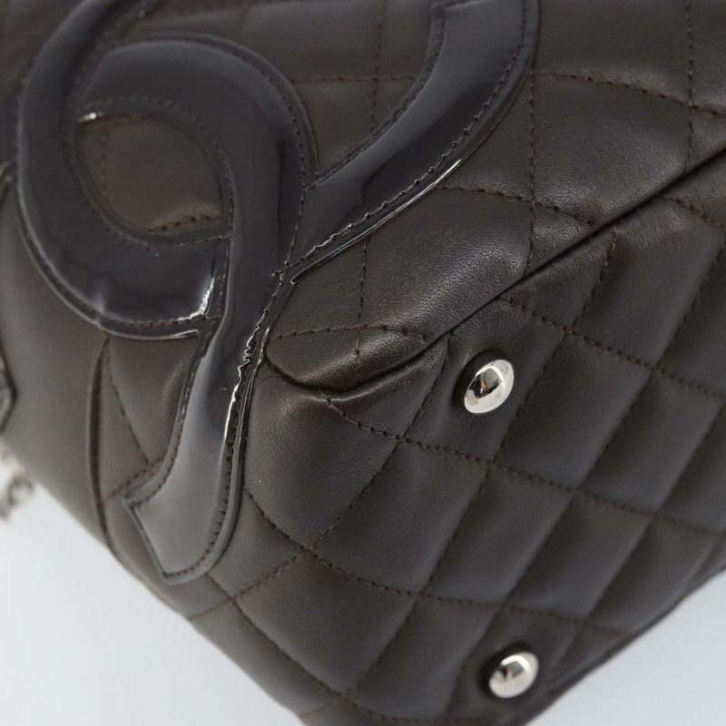 【日本直送】香奈兒 Cambon 系列絎縫肩背包，棕色銀色雙C標誌皮革，正品 AMZ516SAV-14