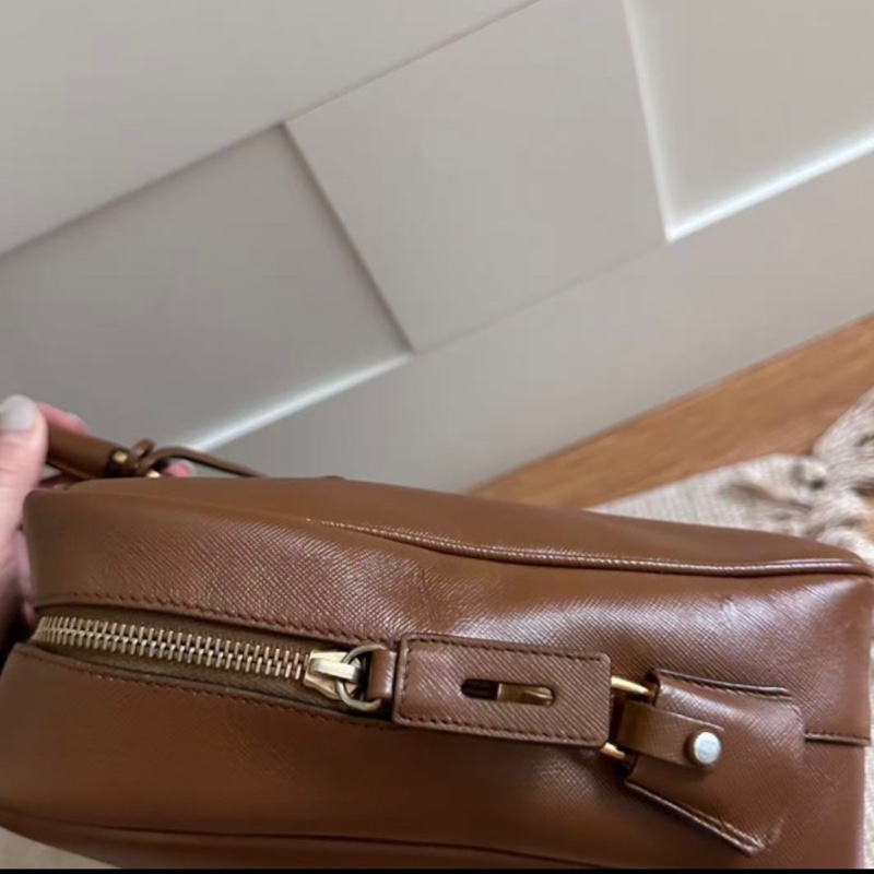 Prada • Plume 35 摩卡棕色-5