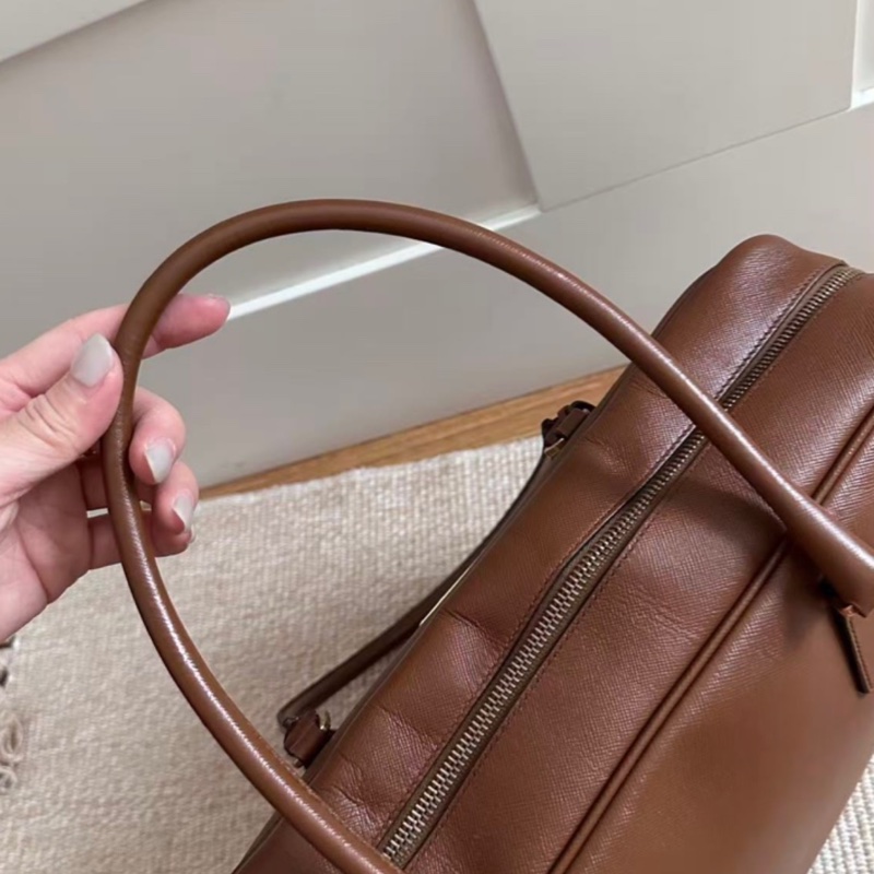 Prada • Plume 35 摩卡棕色-13