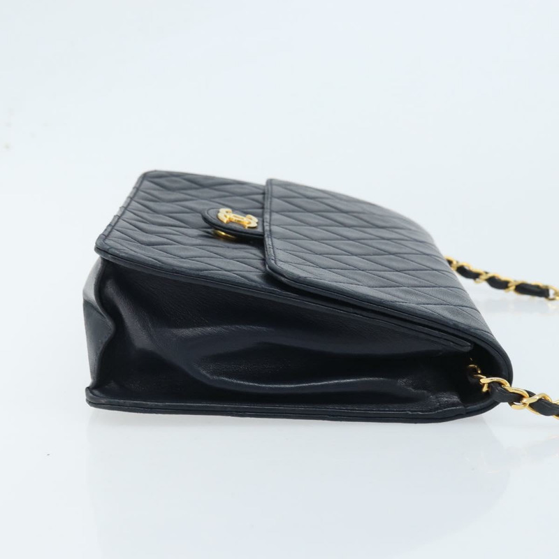 【日本直送】香奈兒 (CHANEL) 絎縫鏈條肩背包，羊皮，海軍藍，金色雙C標誌，正品 BAZ147-2