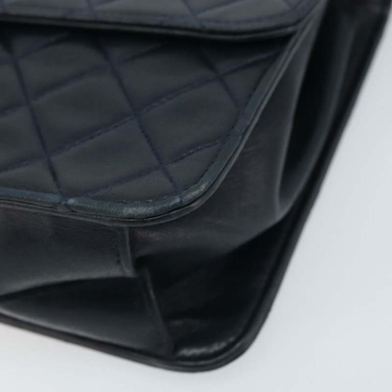 【日本直送】香奈兒 (CHANEL) 絎縫鏈條肩背包，羊皮，海軍藍，金色雙C標誌，正品 BAZ147-8