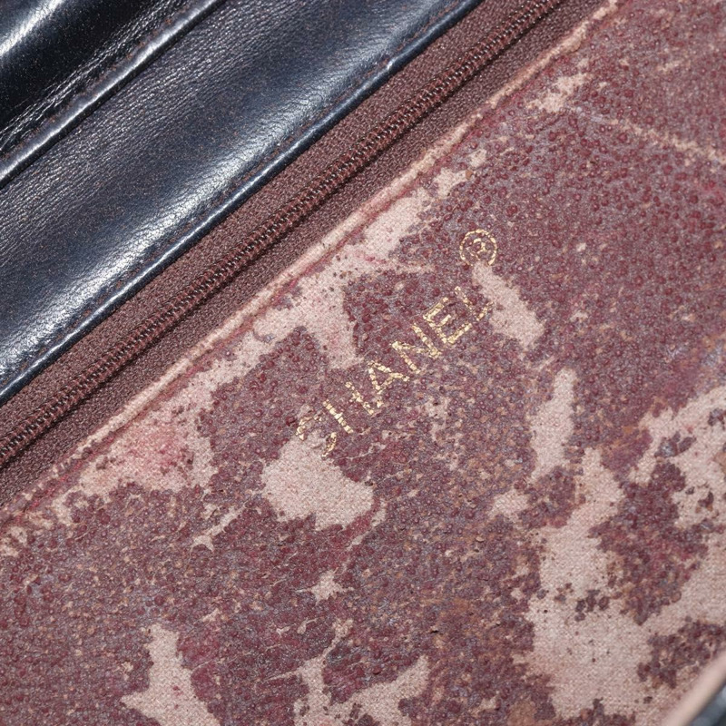 【日本直送】香奈兒 (CHANEL) 絎縫鏈條肩背包，羊皮，海軍藍，金色雙C標誌，正品 BAZ147-17