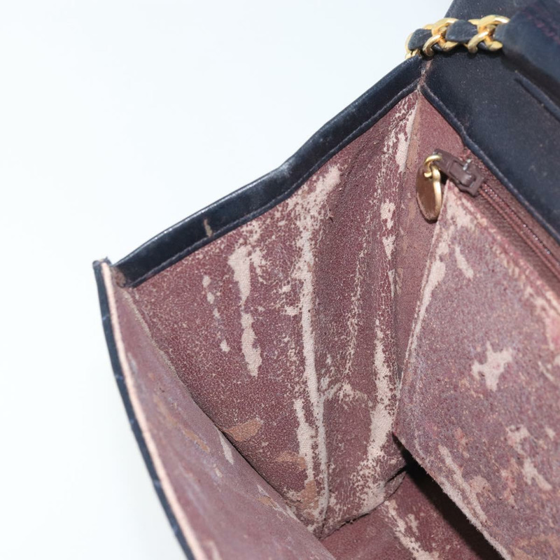 【日本直送】香奈兒 (CHANEL) 絎縫鏈條肩背包，羊皮，海軍藍，金色雙C標誌，正品 BAZ147-19