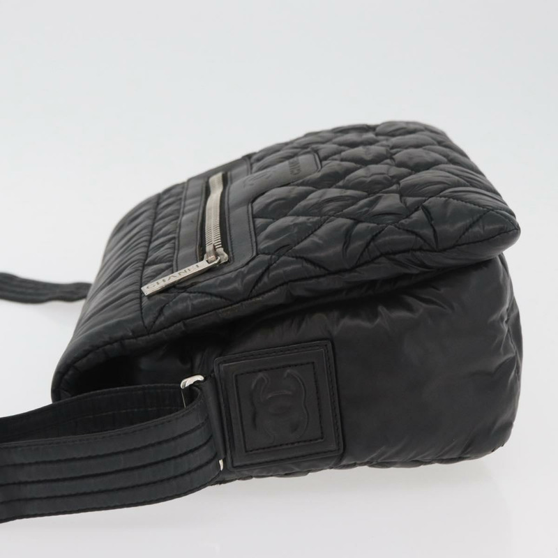 【日本直送】香奈兒 Cococoon 尼龍黑肩背包 CC Auth mr2250V-3