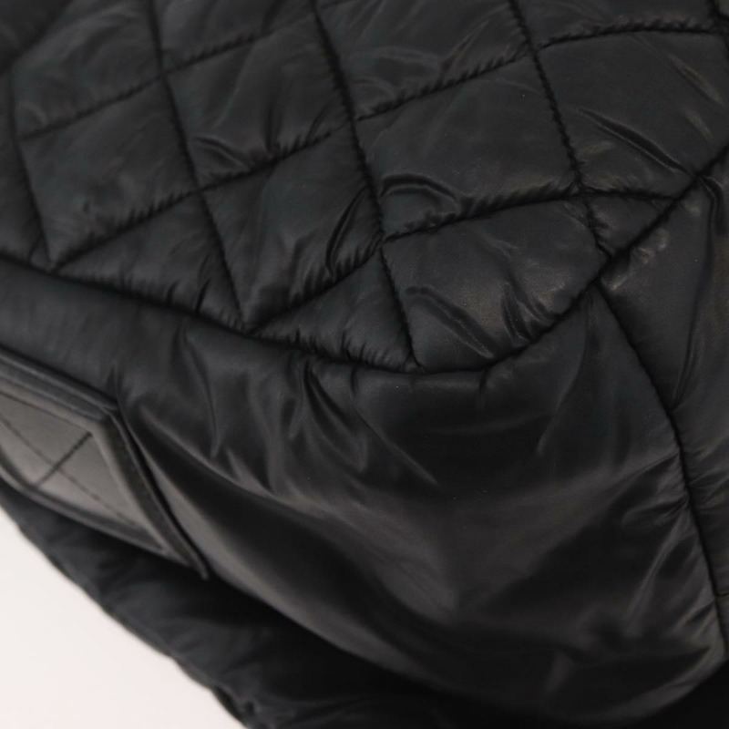 【日本直送】香奈兒 Cococoon 尼龍黑肩背包 CC Auth mr2250V-16