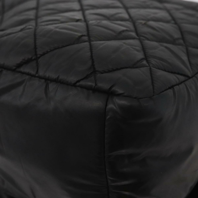 【日本直送】香奈兒 Cococoon 尼龍黑肩背包 CC Auth mr2250V-17