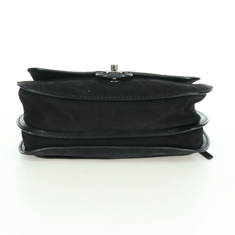 【日本直送】香奈兒 (CHANEL) Matelasse 鏈條包，黑色銀色雙C標誌，磨砂皮材質，正品 BAZ254SAV-4