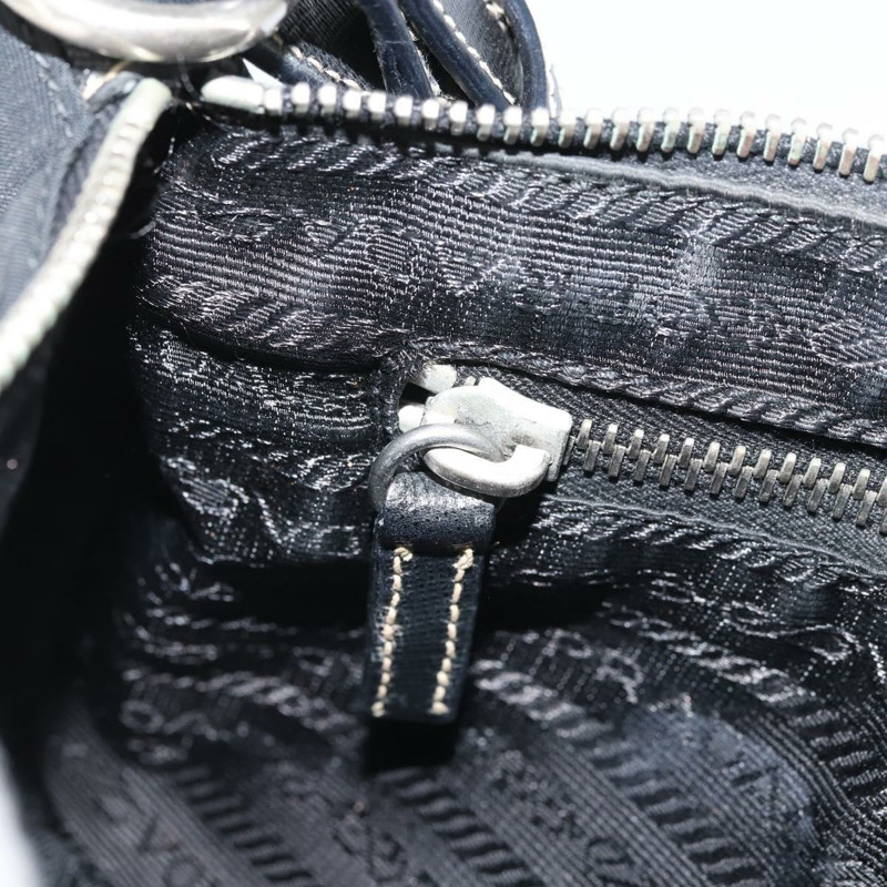 【日本直送】PRADA 單肩包 尼龍 黑色 銀色 正品 mr2217A-21