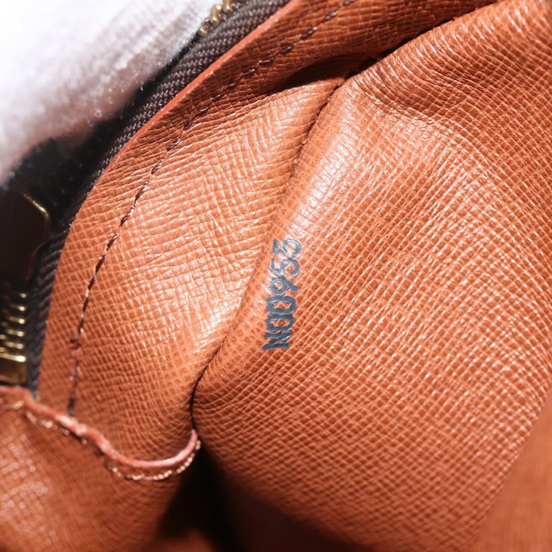 【日本直送】路易威登 Monogram Blois 單肩包 M51221 LV 正品 ka3545-11