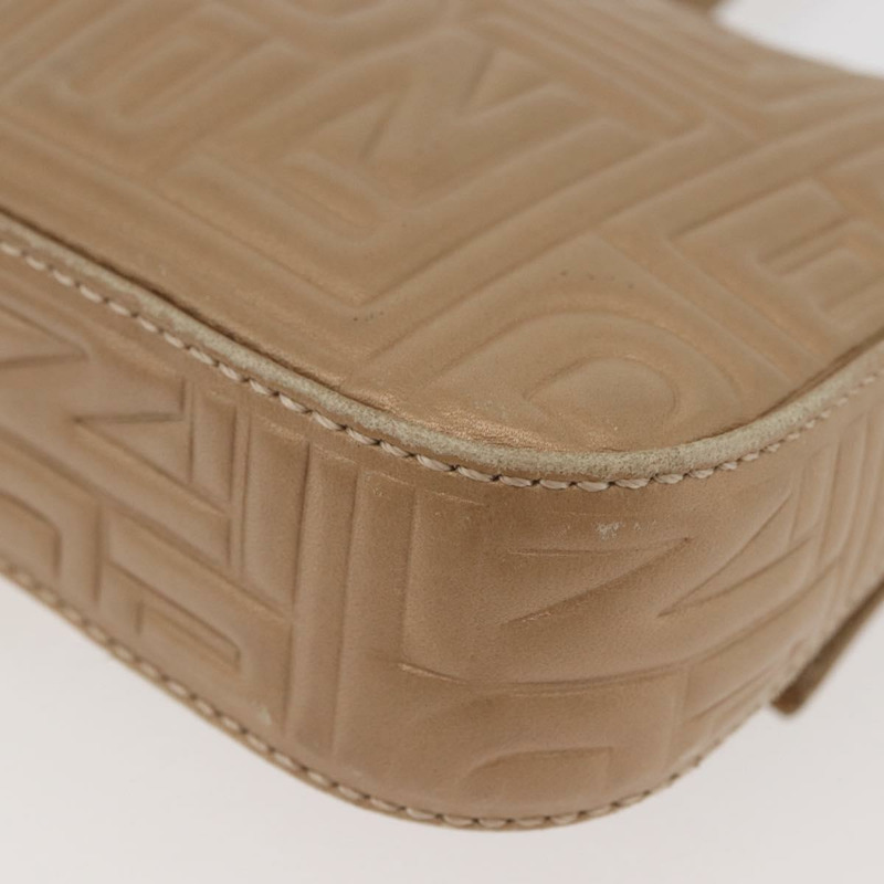 【日本直送】FENDI Mamma Baguette 肩背包 皮革 米色 金色 正品 BAZ786A-16