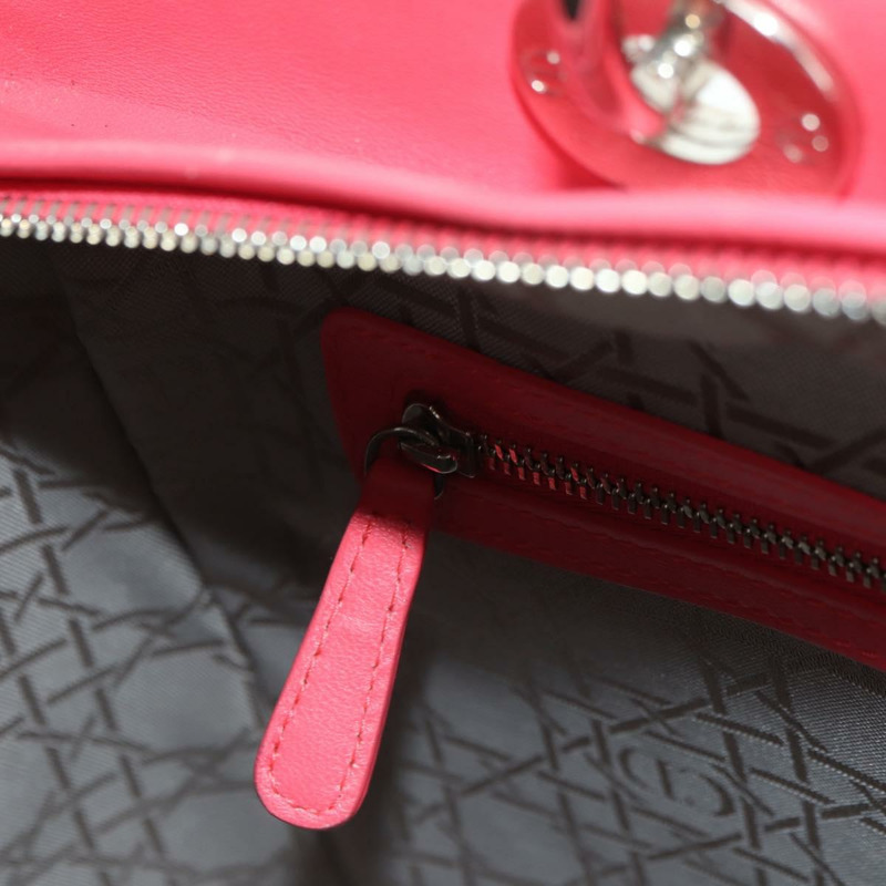 【日本直送】Christian Dior Canage Lady Dior 羊皮雙肩包，粉紅色/銀色，正品，貨號 174340SAV-25