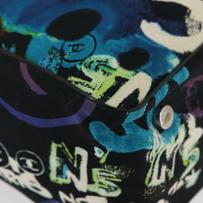 【日本直送】香奈兒新款旅遊系列尼龍包 夏威夷限量版 黑色 銀色 CC 標誌 正品 YKZ875A-8