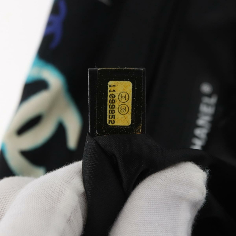 【日本直送】香奈兒新款旅遊系列尼龍包 夏威夷限量版 黑色 銀色 CC 標誌 正品 YKZ875A-10