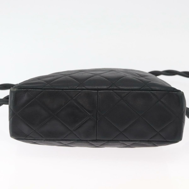 【日本直送】香奈兒羊皮黑色金色雙C標誌單背包 Auth 174360V-4