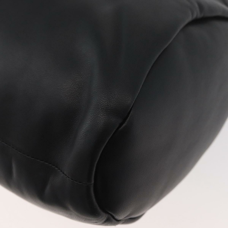 【日本直送】BURBERRY 手提包 皮革 黑色 銀色 正品 174706A-13