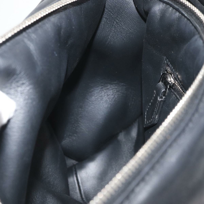 【日本直送】BURBERRY 手提包 皮革 黑色 銀色 正品 174706A-18