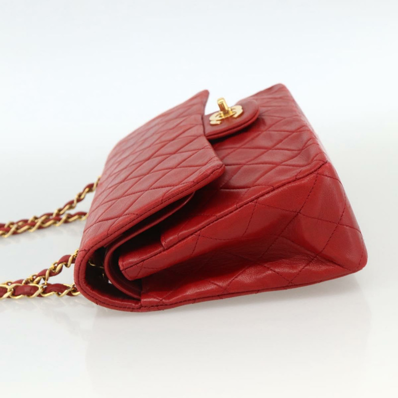 【日本直送】香奈兒 Matelasse 25 雙蓋鏈條包，羊皮材質，紅色，金色雙C標誌，正品編號 166269SAV-2