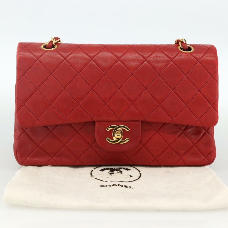 【日本直送】香奈兒 Matelasse 25 雙蓋鏈條包，羊皮材質，紅色，金色雙C標誌，正品編號 166269SAV-11