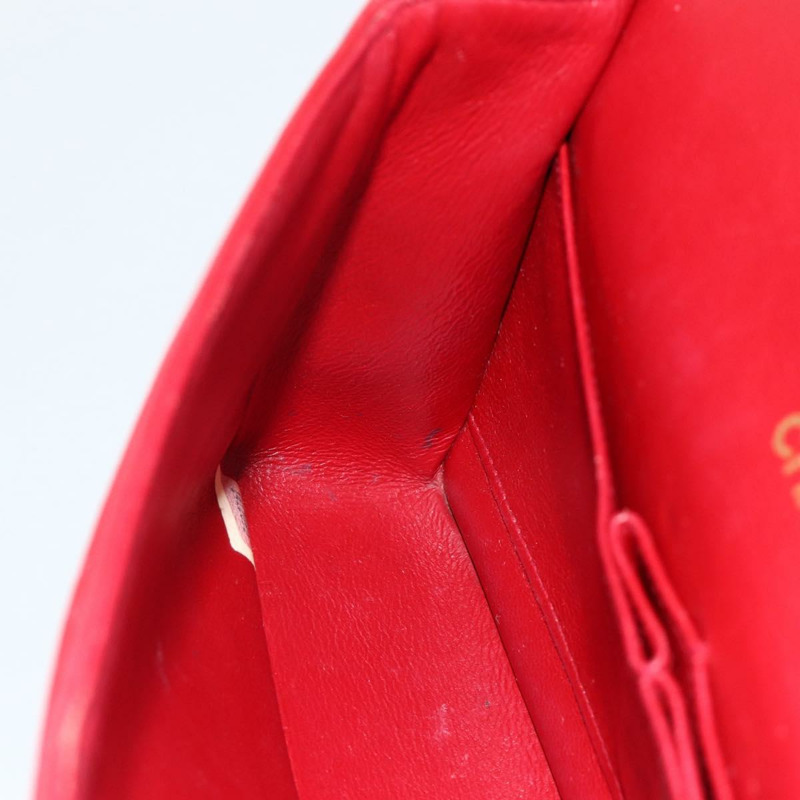 【日本直送】香奈兒 Matelasse 25 雙蓋鏈條包，羊皮材質，紅色，金色雙C標誌，正品編號 166269SAV-22