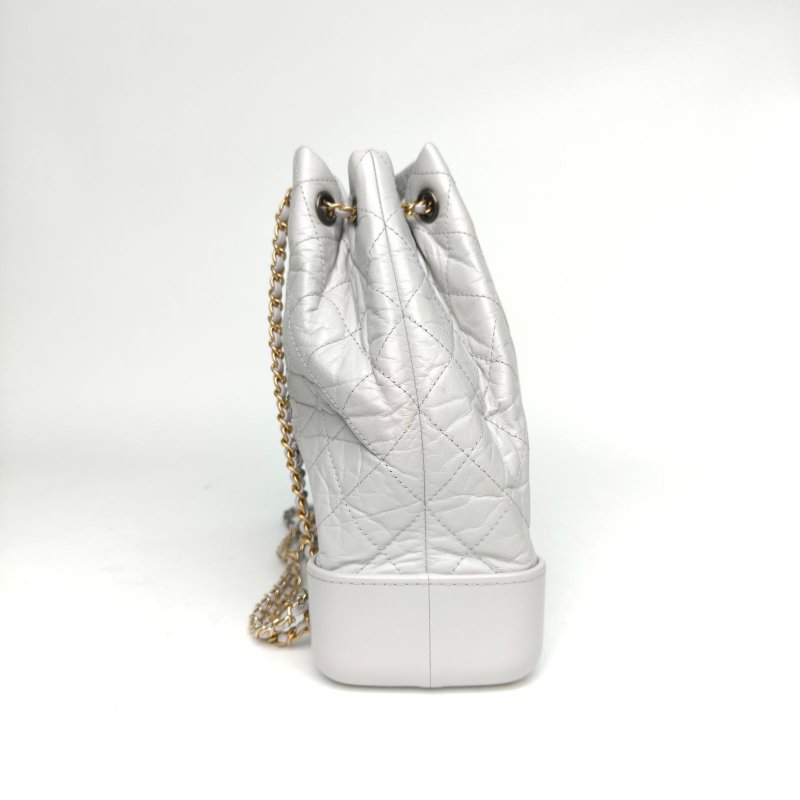 CHANEL GABRIELLE流浪雙肩包中號灰色牛皮29開金銀扣肩背包-3