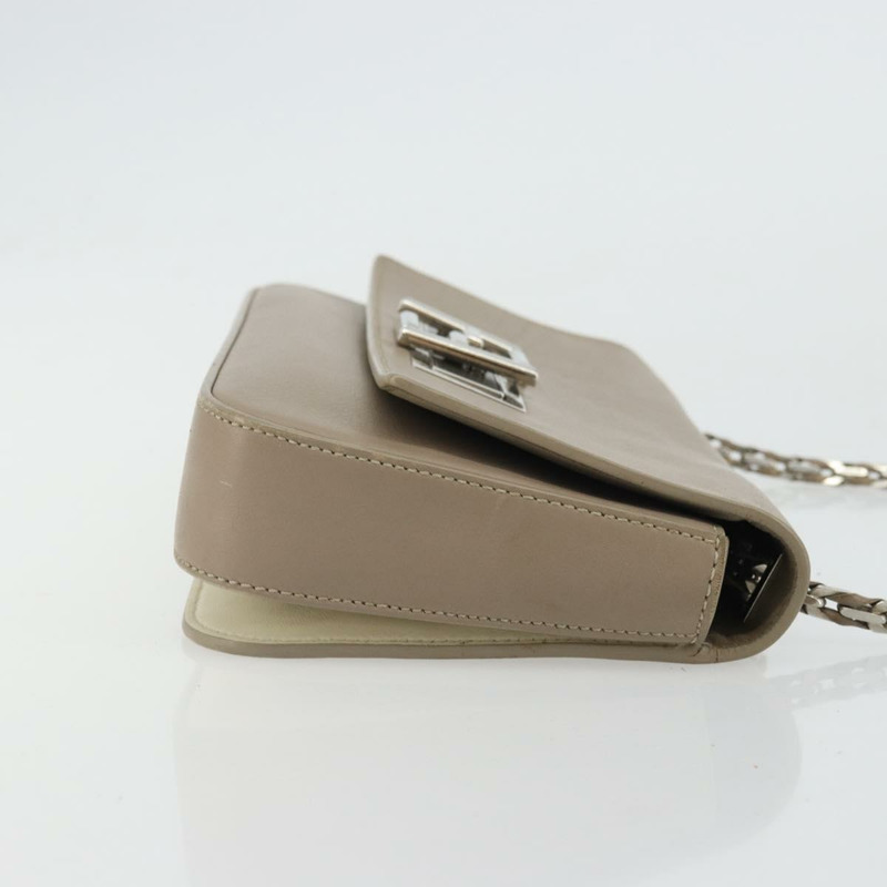 【日本直送】FENDI 鏈條 Trebuquette 單肩包 皮革 米色 銀色 正品 ka3885A-3