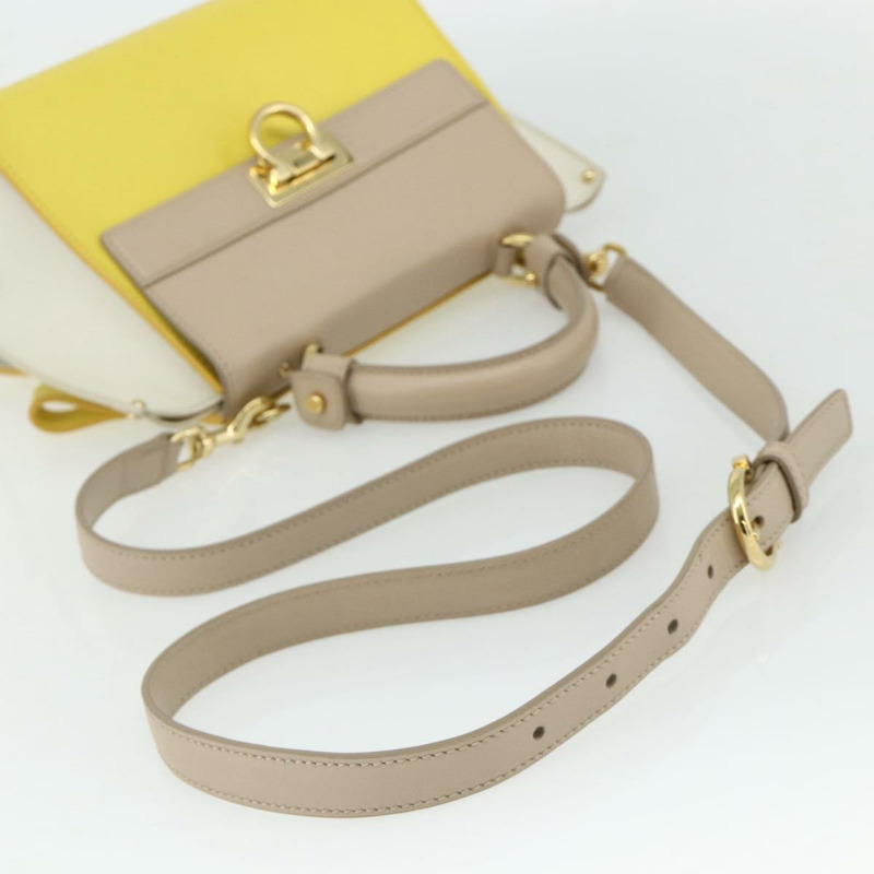 【日本直送】Salvatore Ferragamo Gancini 手提包 皮革 2way 黃金 Auth ka3925A-8