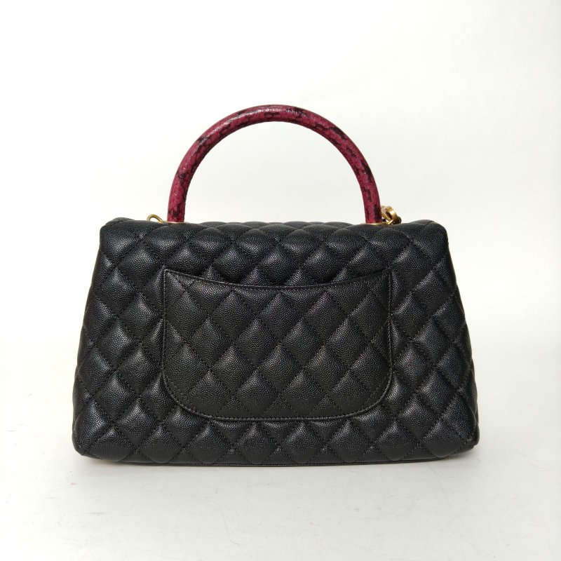 CHANEL CocoHandle中號29黑色荔枝牛皮26開金扣肩背包-2