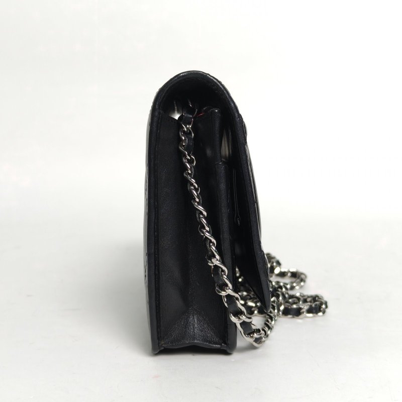CHANEL 中古康鵬長款鏈條斜挎WOC黑色牛皮16開銀扣肩背包-1