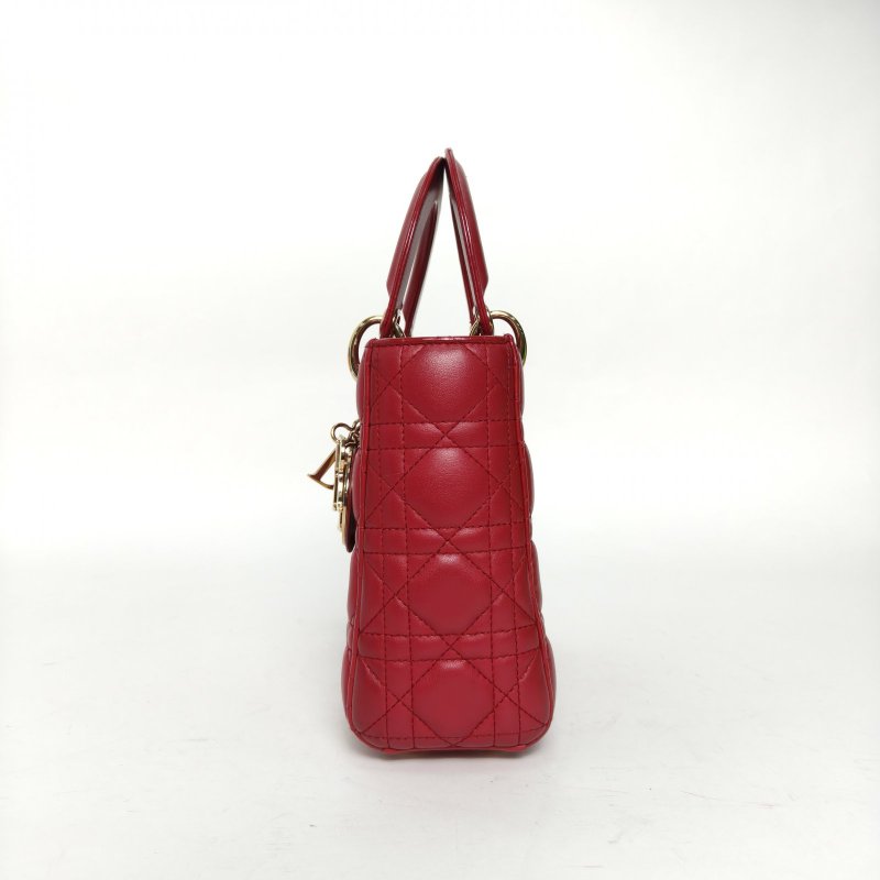 DIOR Lady戴妃包四格徽章肩帶紅色羊皮金扣2019肩背包-1