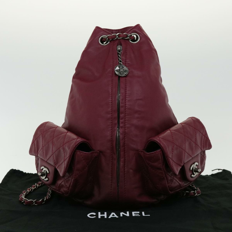 【日本直送】香奈兒 (CHANEL) 絎縫鏈條雙肩包，羊皮材質，波爾多紅 CC 標誌，貨號 30736SAV-11