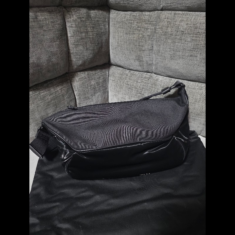 [全新] Saint Laurent YSL 亮面尼龍腰包-4