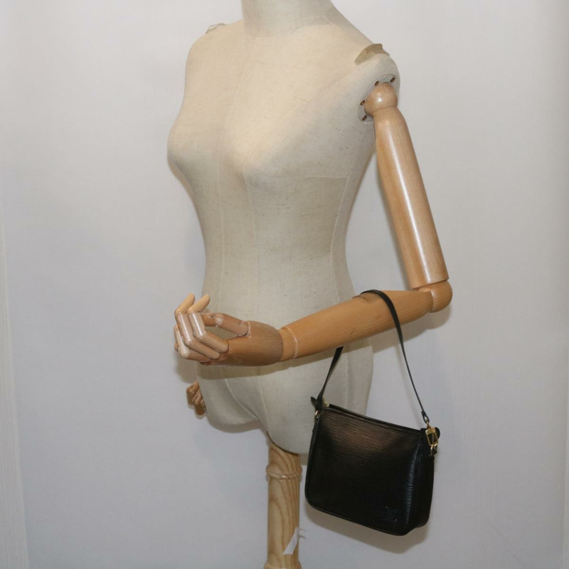 【日本直送】路易威登 Epi Trousse 化妝包 SPO 黑色 LV 正品 am5671SAV-20