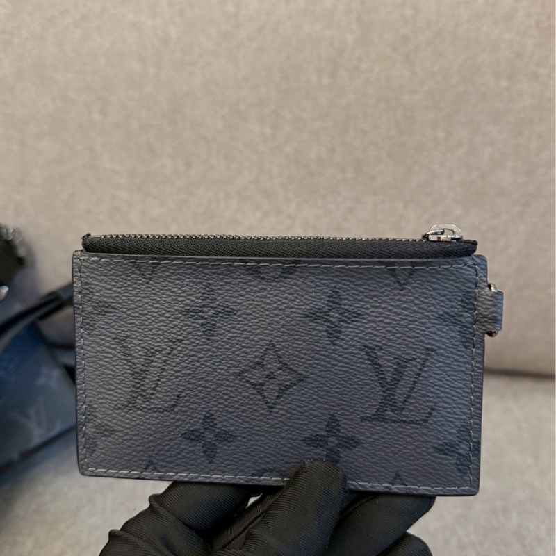 LV黑老花二合一側背包-7