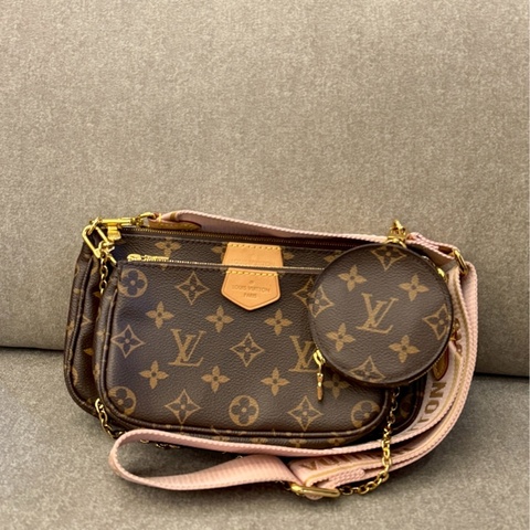 LV粉色五合一側背包