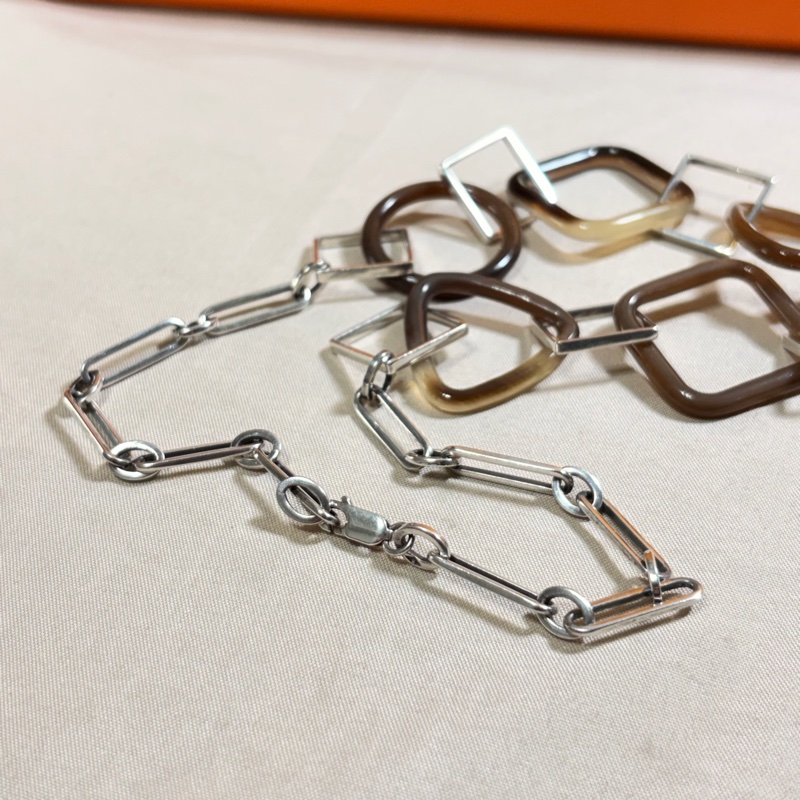 ✨近新閒置 愛馬仕 Hermès 琥珀幾何造型項鍊 雙圈手鍊-3