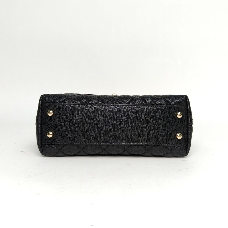 CHANEL CocoHandle小號黑色荔枝牛皮晶片金扣蜥蜴壓紋手柄肩背包-4