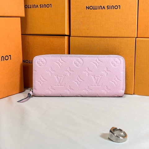 ✨近新閒置 LV 路易威登 Louis Vuitton 粉牛皮壓紋老花拉鏈8卡（二合一）窄版長夾