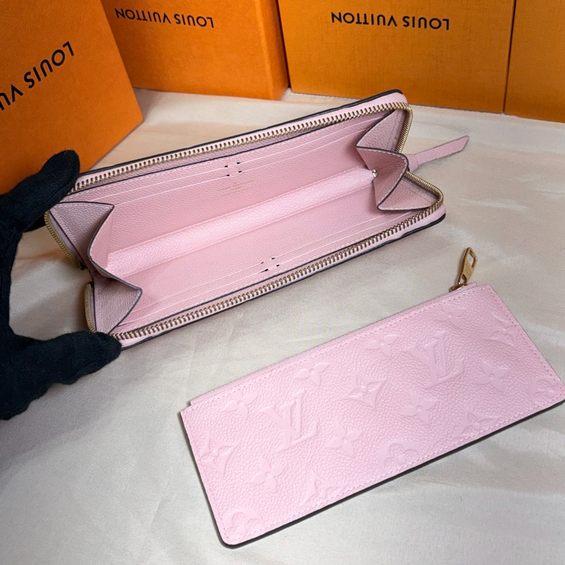 ✨近新閒置 LV 路易威登 Louis Vuitton 粉牛皮壓紋老花拉鏈8卡（二合一）窄版長夾-3