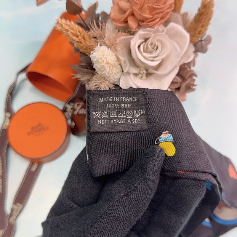 HERMES Tea Time Twilly愛心徽章絲巾-4
