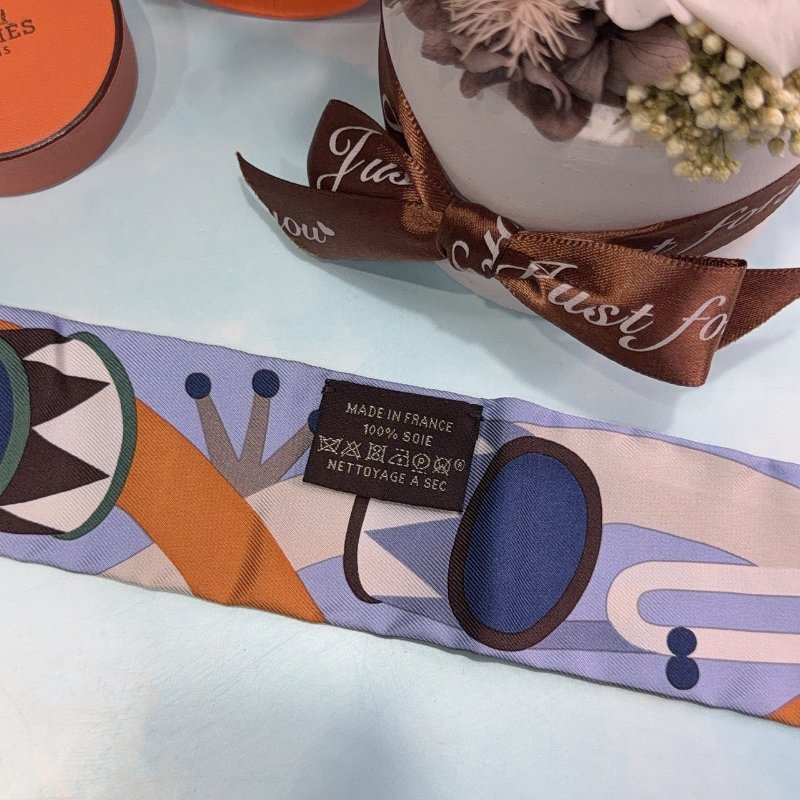 HERMES 全新Parade en Fanfare 遊行絲巾-3